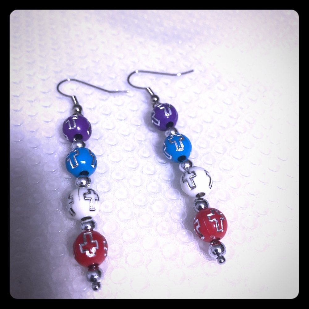 Dangle earrings